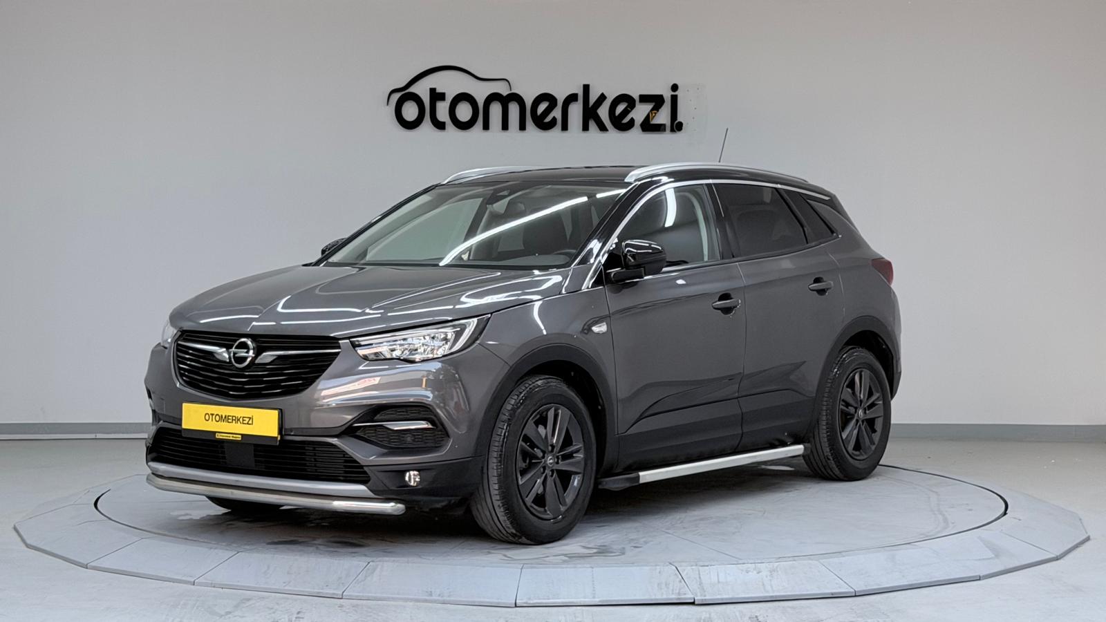OPEL GRANDLAND 1